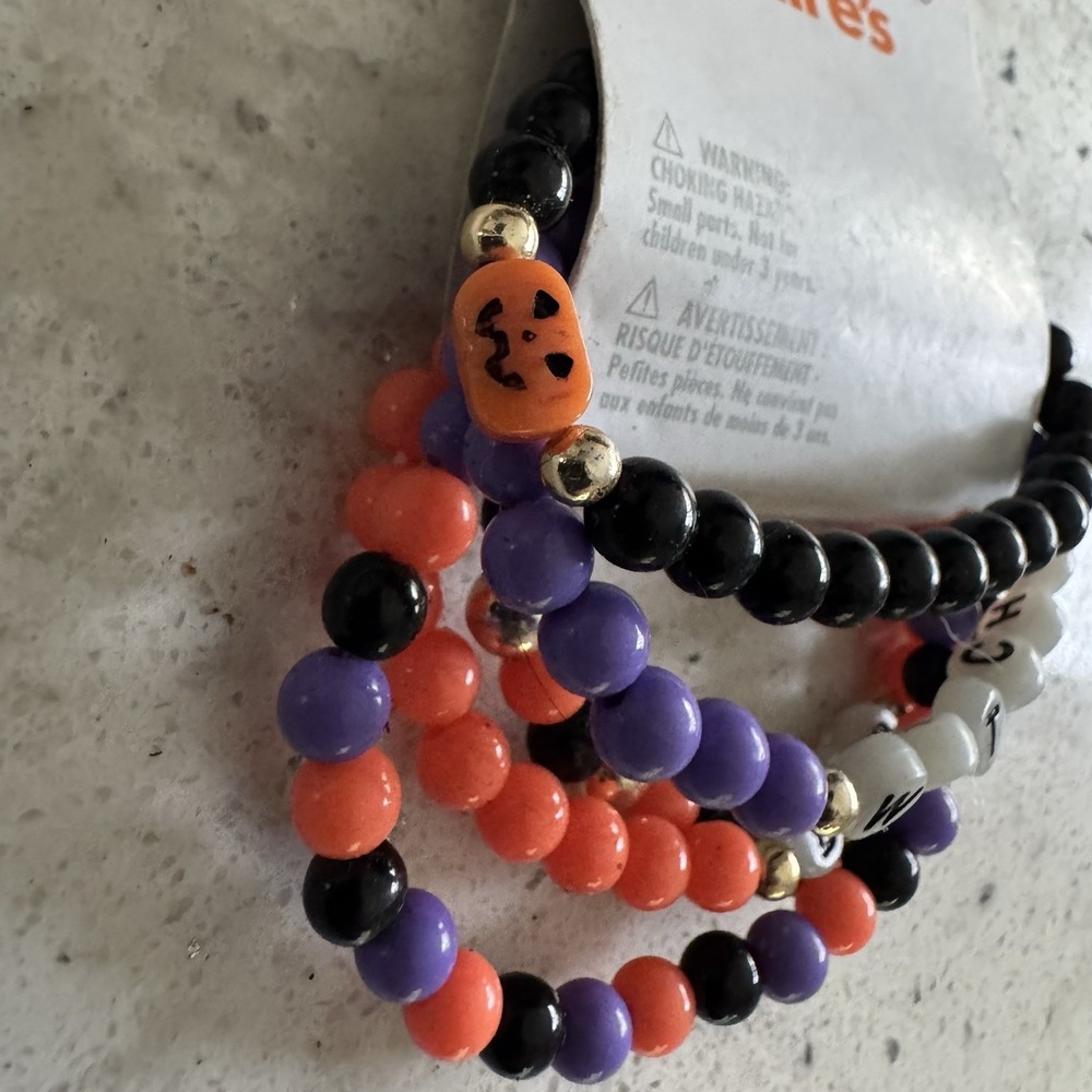 Claire's Halloween 5 Bracelet Set Orange Black Purple Witchy Boo Pumpkin Plastic - Picture 3 of 10